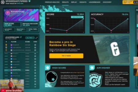 银发神枪手！95岁几乎全盲的奶奶玩FPS命中率高达80%