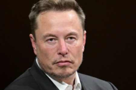 马斯克为AI设限：禁止Grok神经网络进行女性“脱衣”