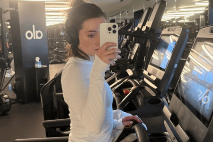 曝艾比演员为演活角色积极增肌 训练内容直指力量提升