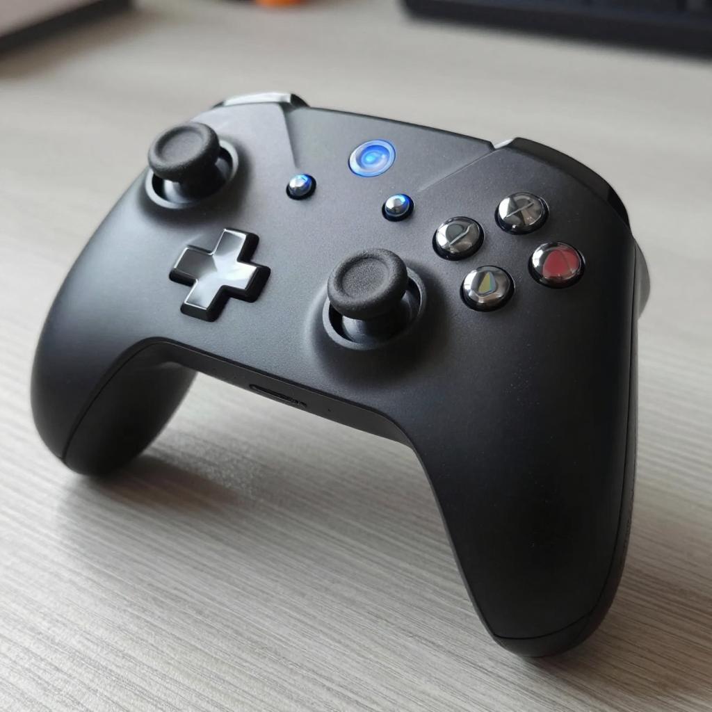 巨神狩猎修改器 v0.5.025